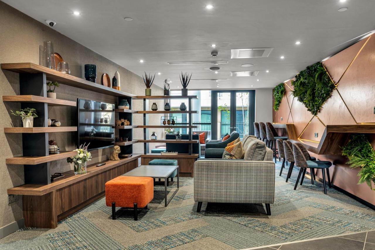 Roomzzz Edinburgh Ngoại thất bức ảnh