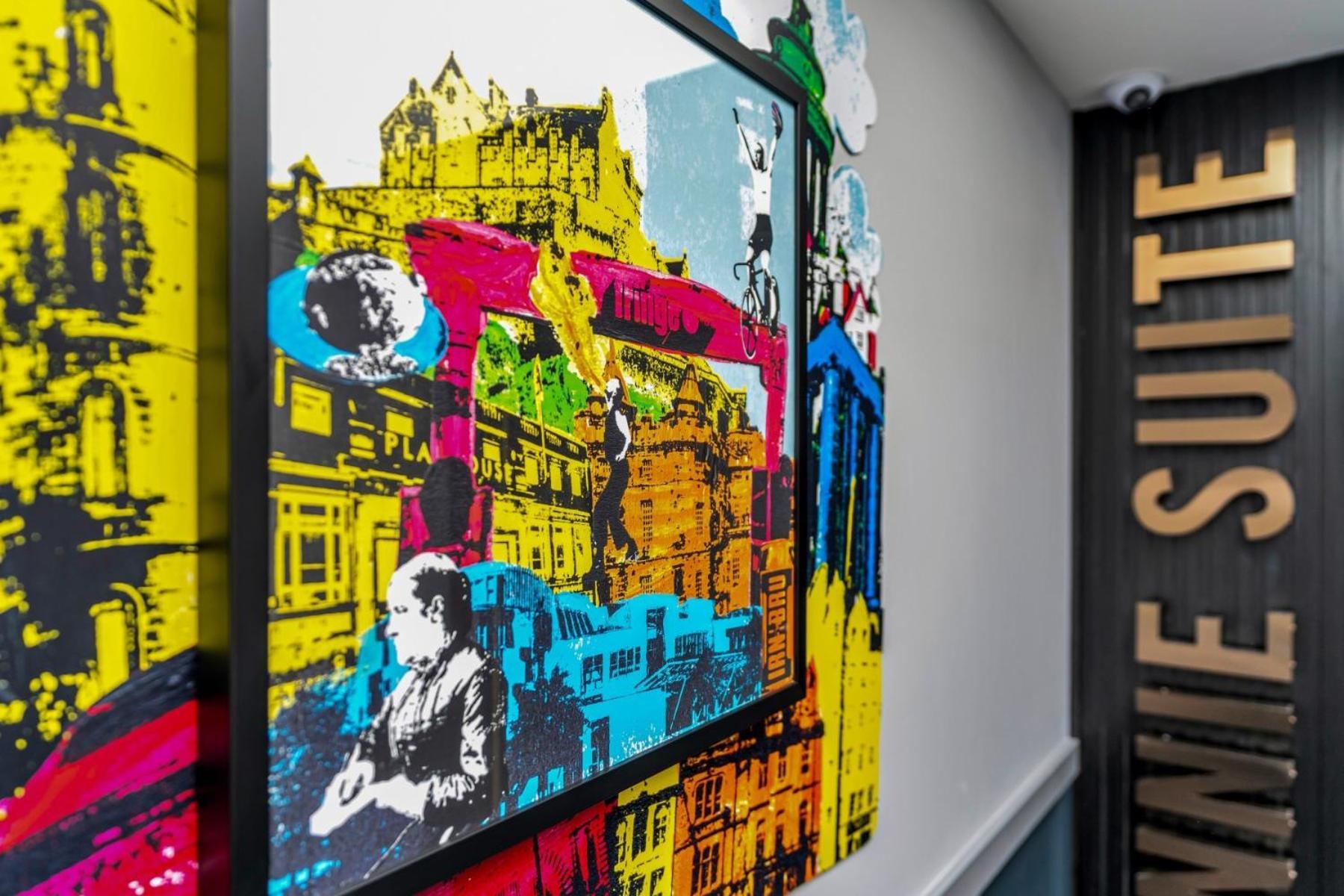 Roomzzz Edinburgh Ngoại thất bức ảnh