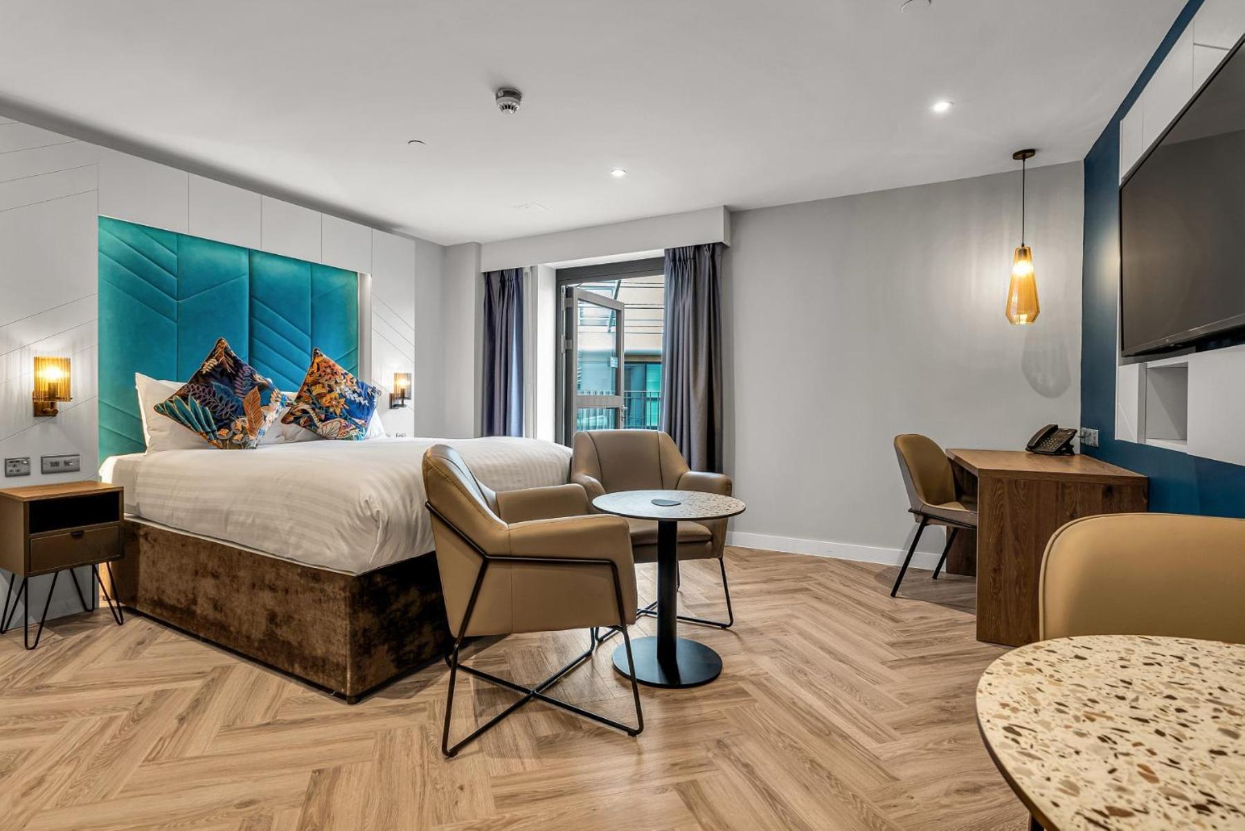 Roomzzz Edinburgh Ngoại thất bức ảnh