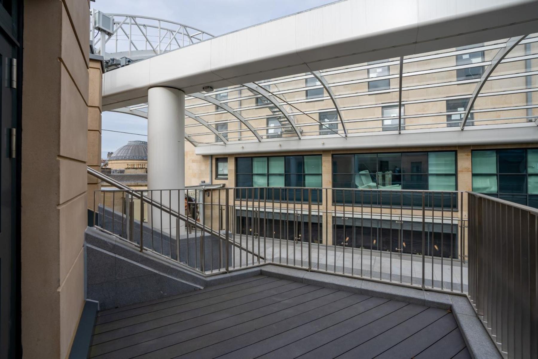 Roomzzz Edinburgh Ngoại thất bức ảnh