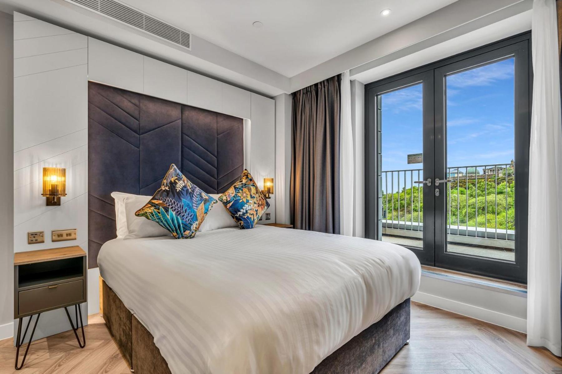 Roomzzz Edinburgh Ngoại thất bức ảnh